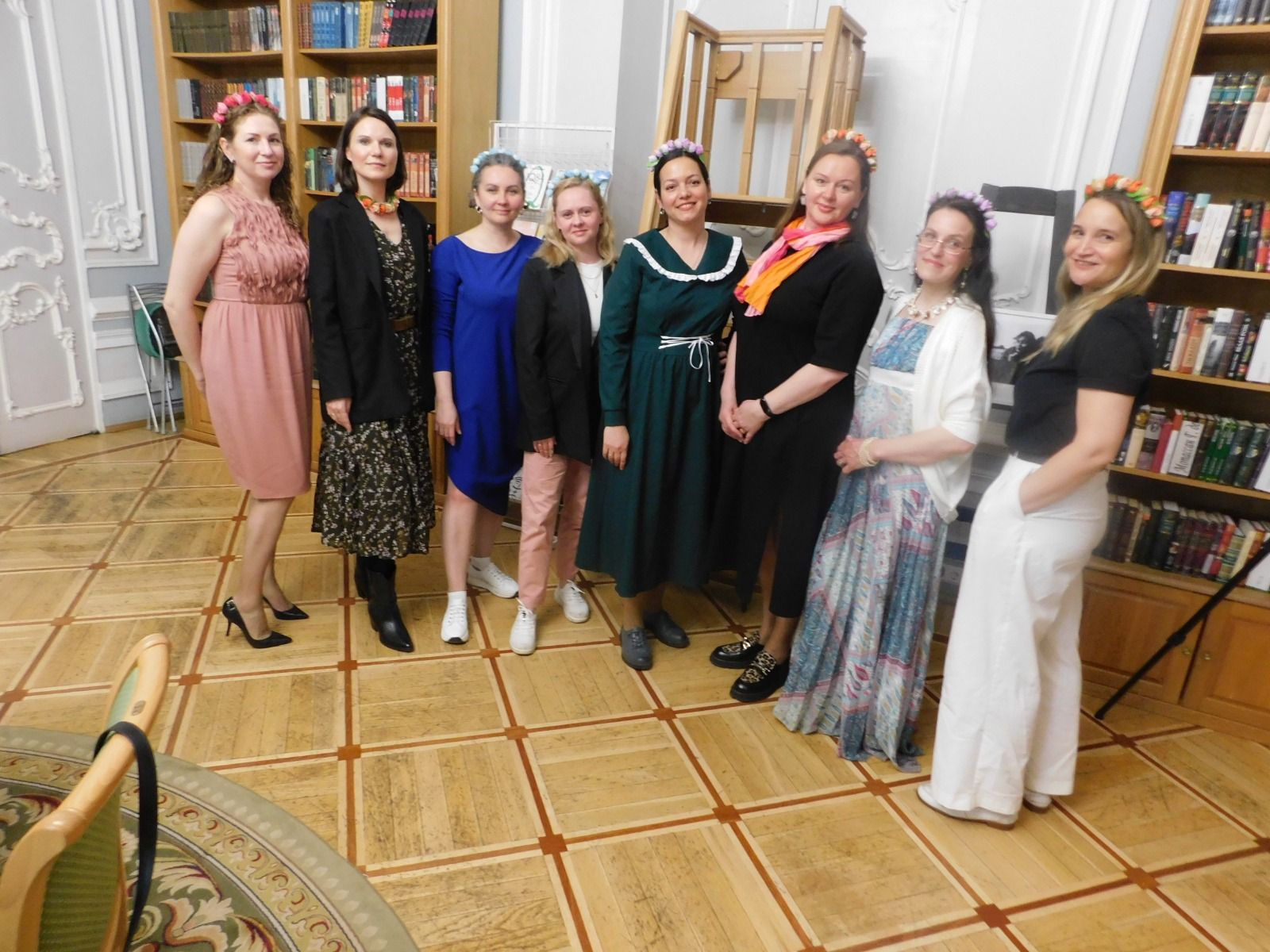 Женский завтрак для многодетных мам