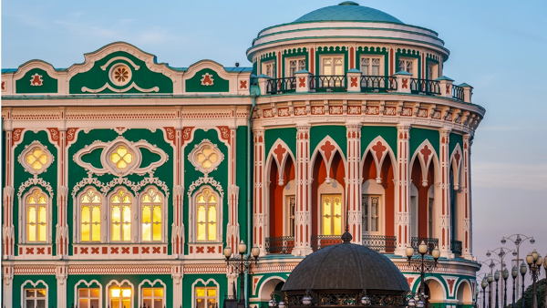Экскурсия по городу из цикла Наталии Мамаевой «Архитектура + история»