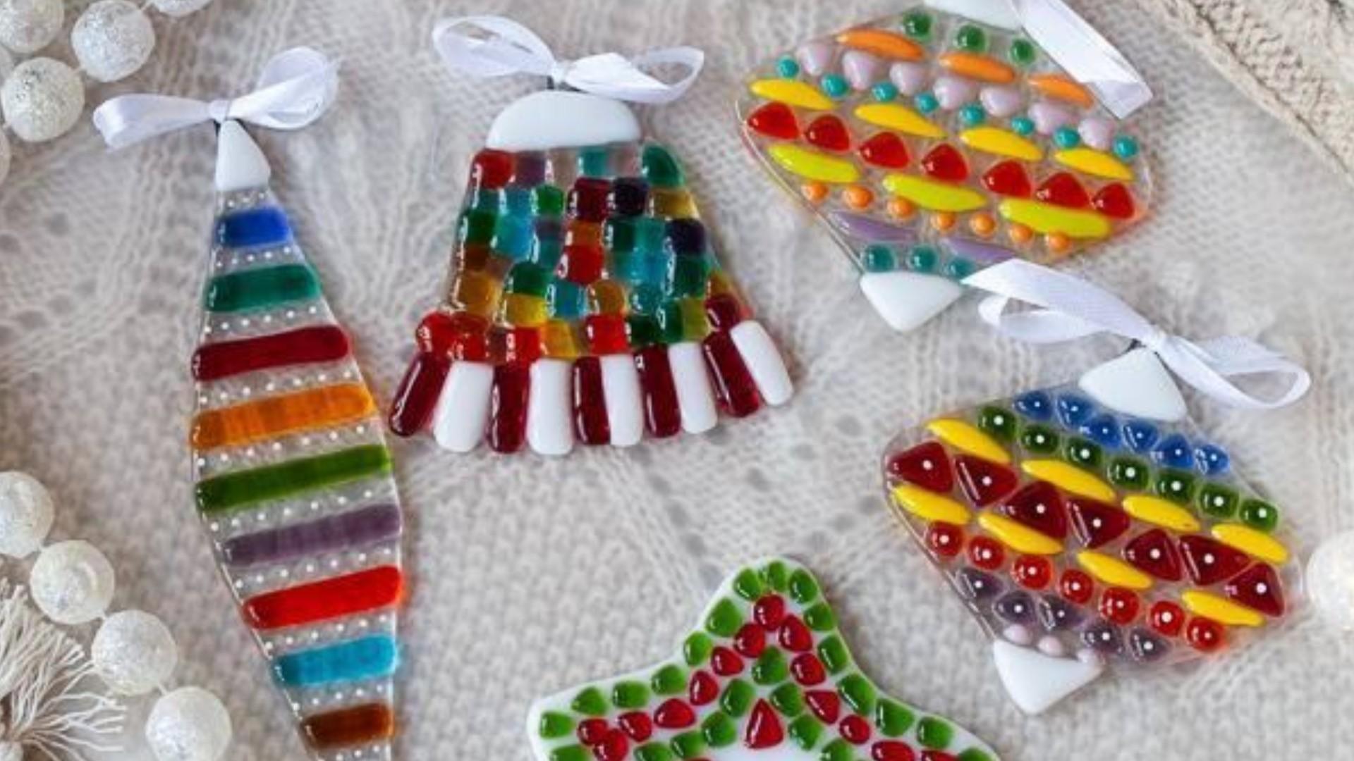 Мастер-класс "Новогодние игрушки в технике фьюзинг"