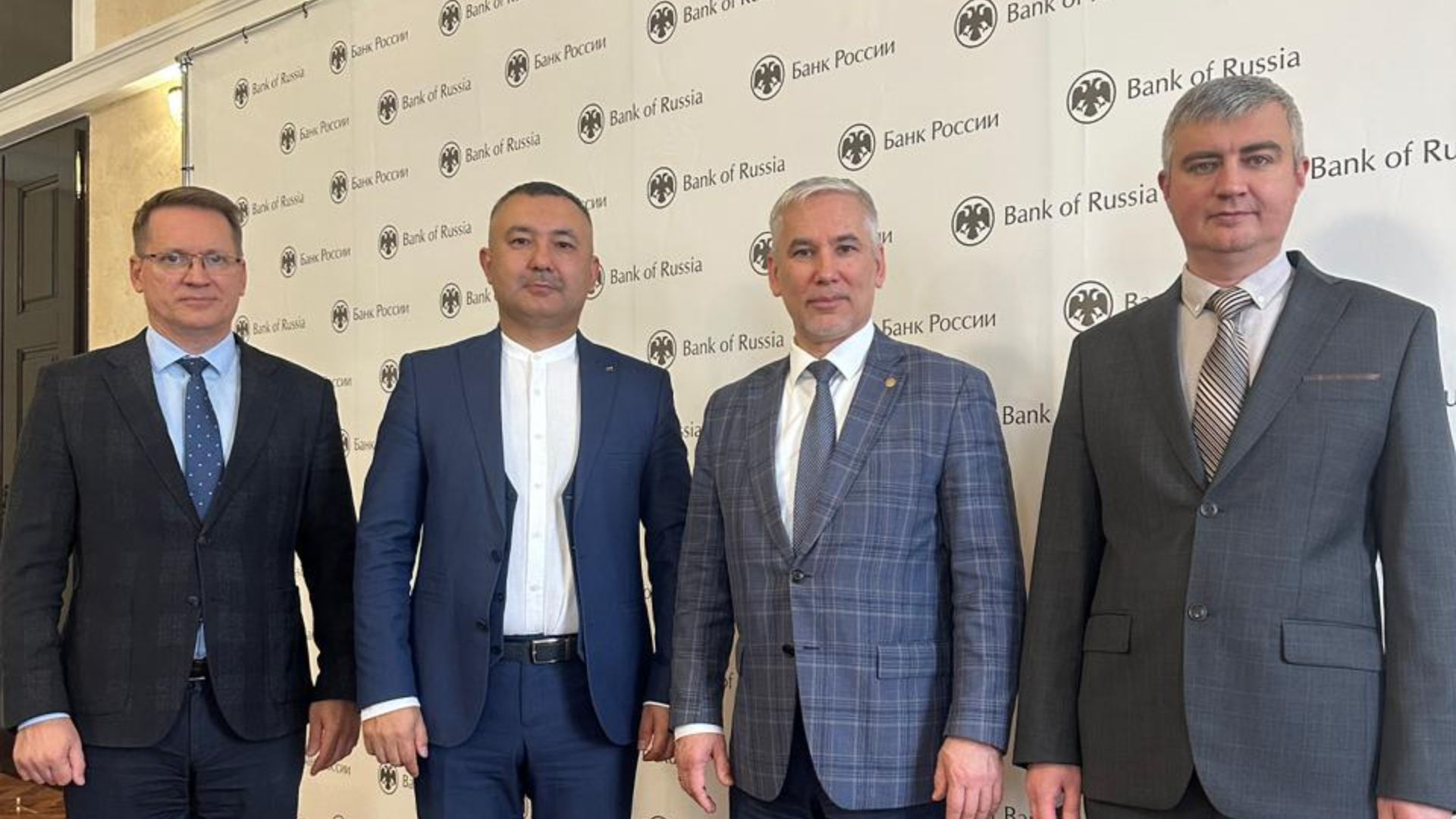 Коммуникационная сессия с бизнес-сообществом на тему: "Денежно-кредитная политика Банка России"