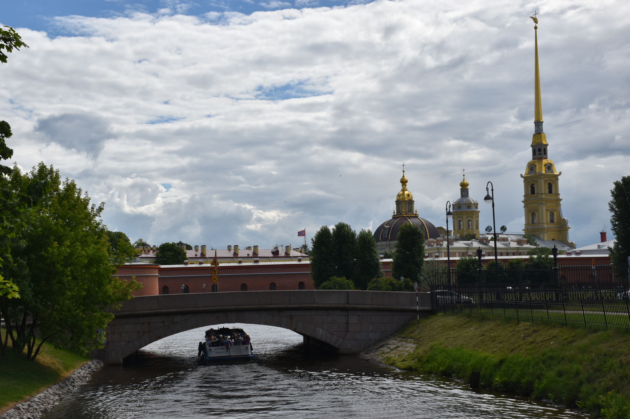 Фестиваль «Искусство фланирования»: Экскурсия «Петровский Петербург: культурная память»