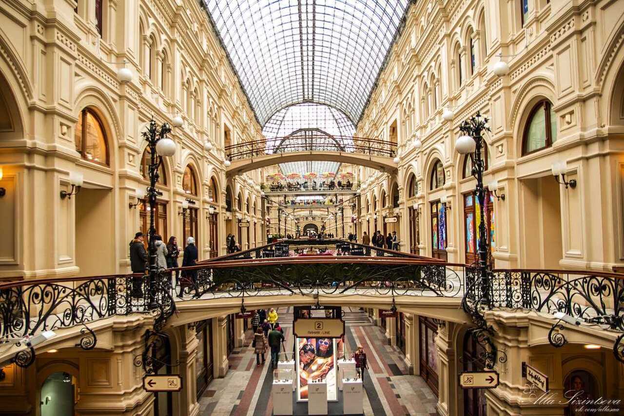 Экскурсия «ГУМ, ЦУМ, Елисеевский: история московской торговли»