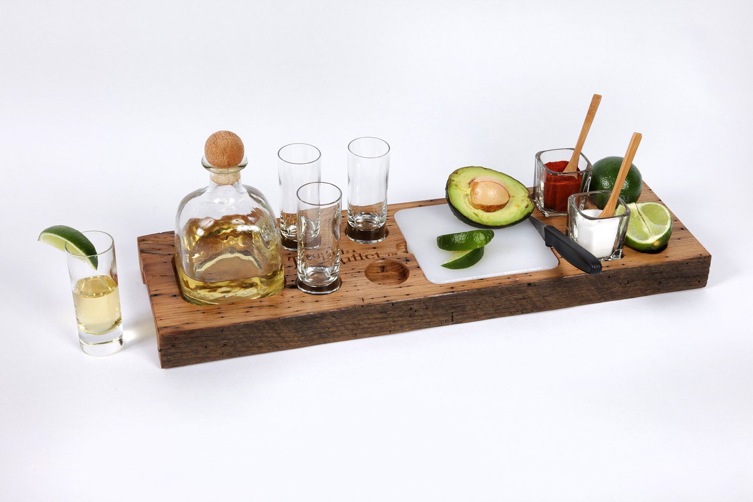 Экскурсия: Счастье есть... и пить. Гастрономическое путешествие на Тульский винокуренный завод с дегустацией, покупками, прогулкой по очаровательному Веневу к булочке-веневке