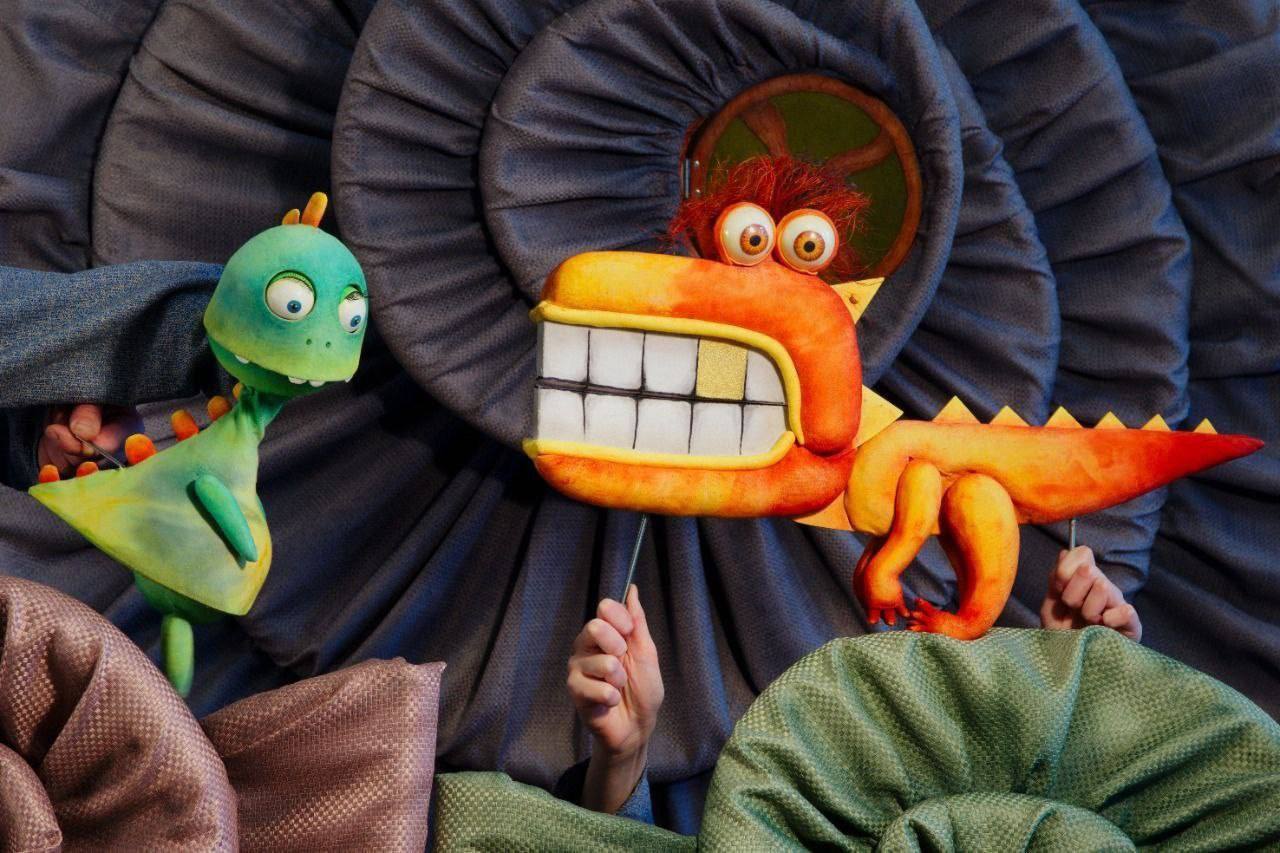 "ДИНОЗАВР ПО ИМЕНИ ИГУ" 3,5+ м. Кожуховская