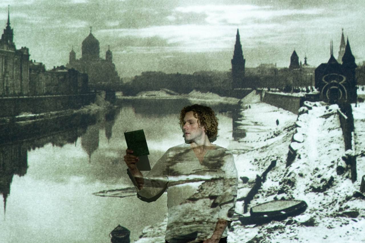 Поэтический спектакль «Стойло Пегаса. Есенин»