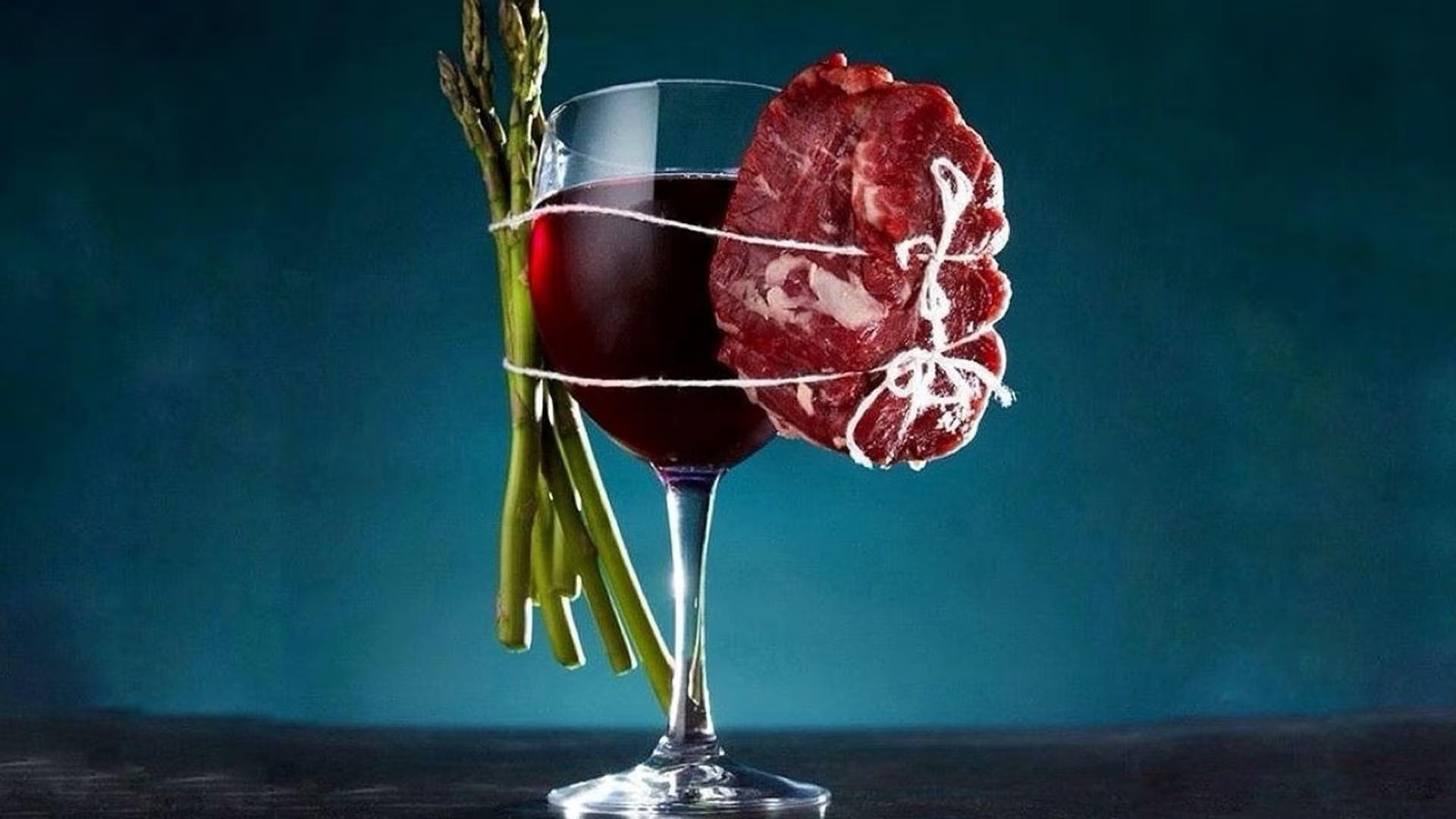 Вечер для гурманов: мясо и вино