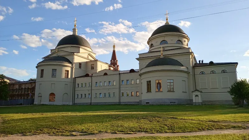 Экскурсия "Женщины Александровского проспекта"