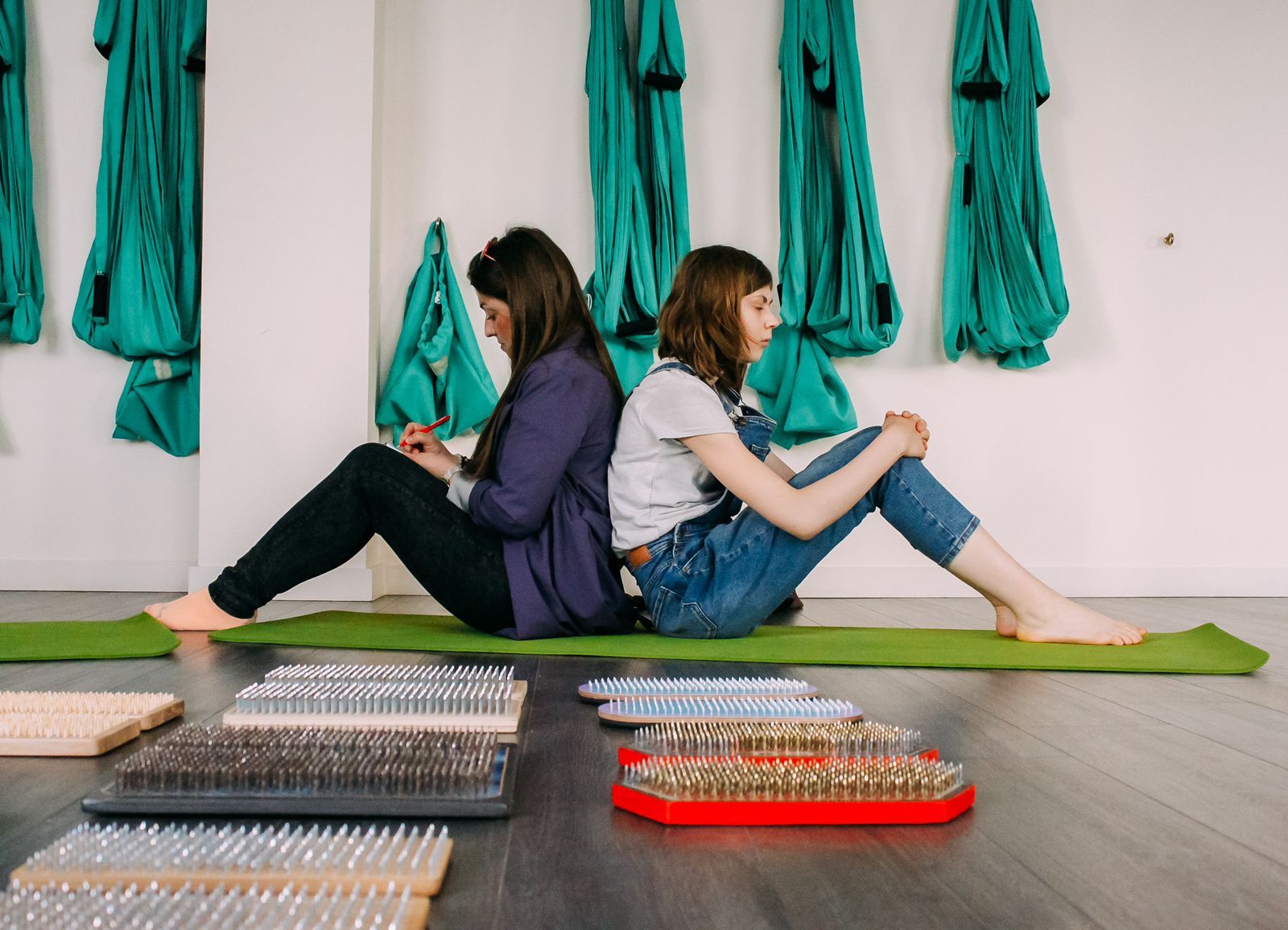 Практика группового гвоздестояния