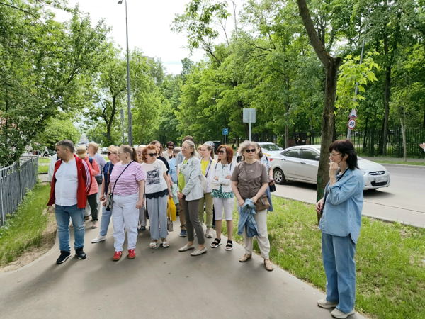 Экскурсия "Окрестности Дворца культуры ЗИЛ"