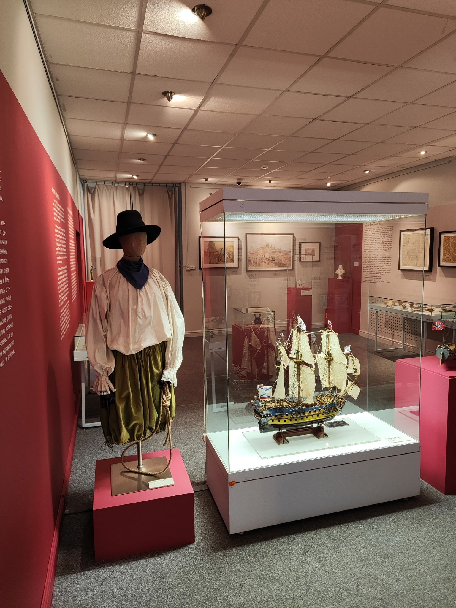 «Дива и диковины петровской Москвы». Кураторская экскурсия по выставке