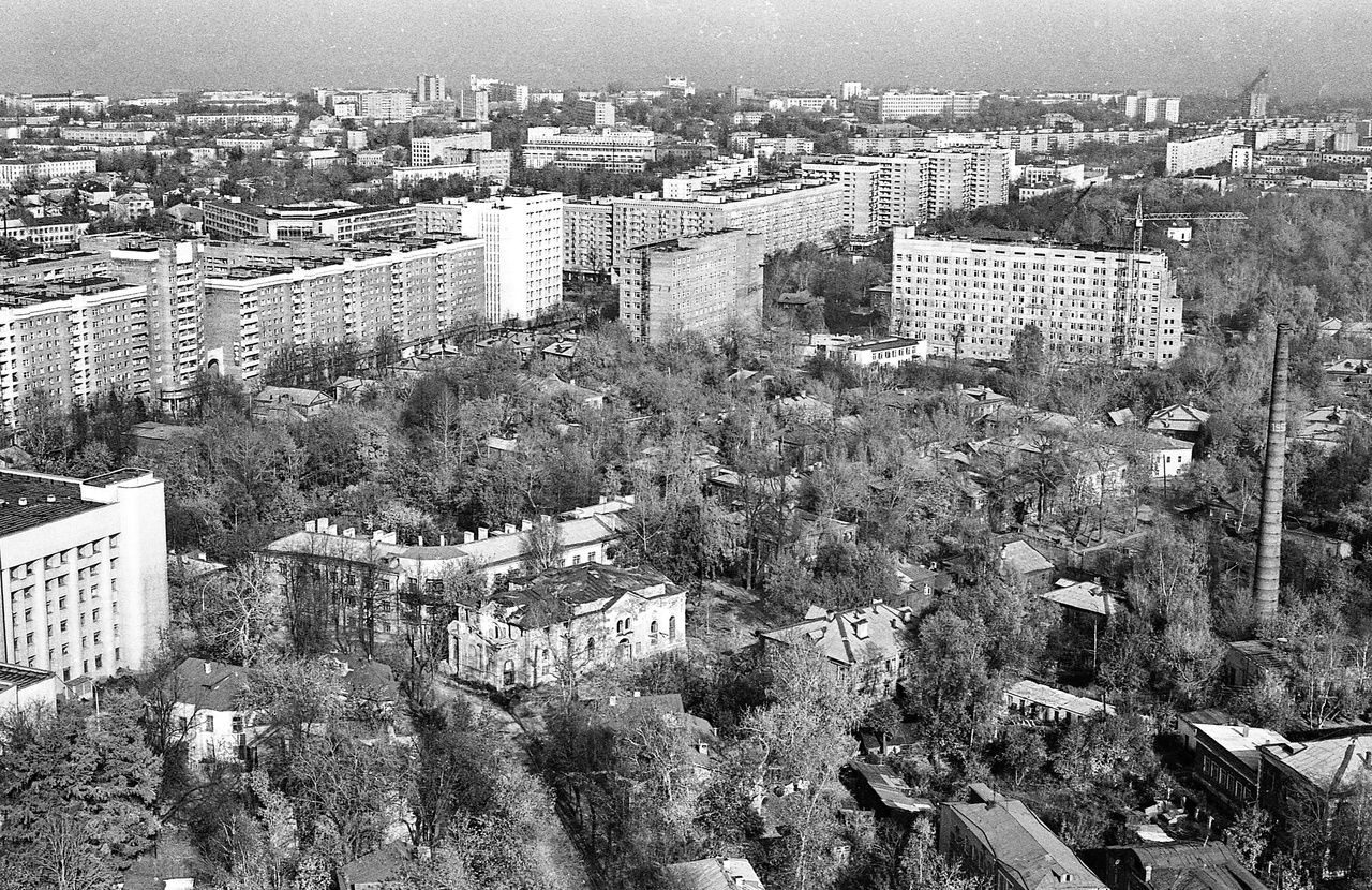 «Безмолвная жизнь домов»