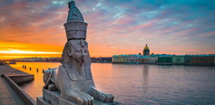 Виртуальная прогулка «Молчаливые стражи Петербурга»
