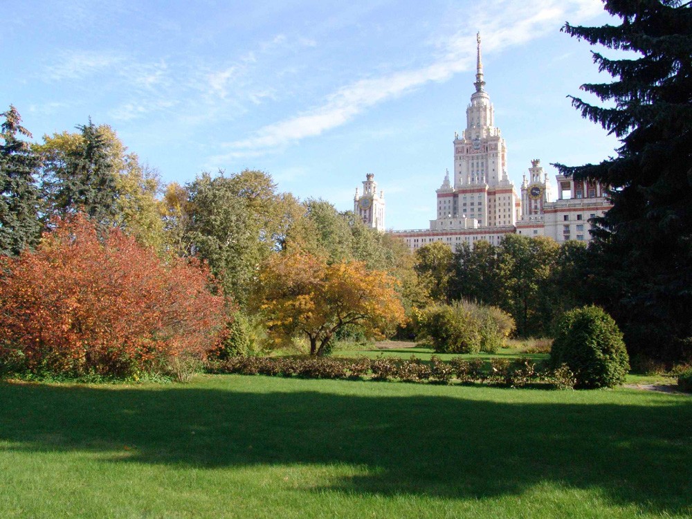 Парк мгу на воробьевых горах фото