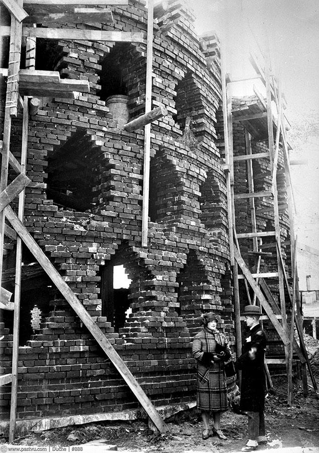 Утро в Котельнической лекция и (поздний) завтрак. Архитектор Константин Мельников. Лекция Андрея Тутушкина