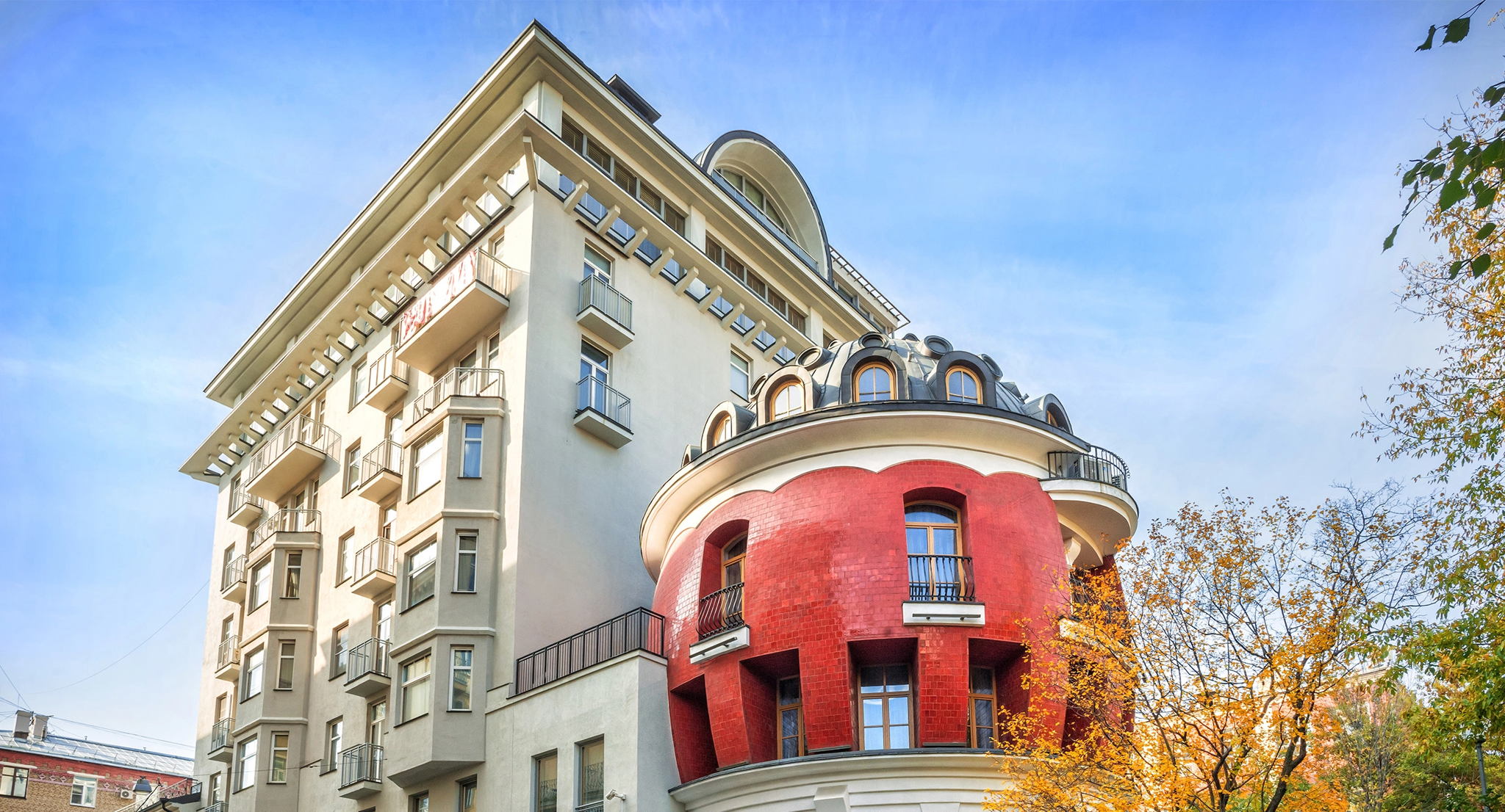 Дома с чудинками. Самые необычные здания Москвы