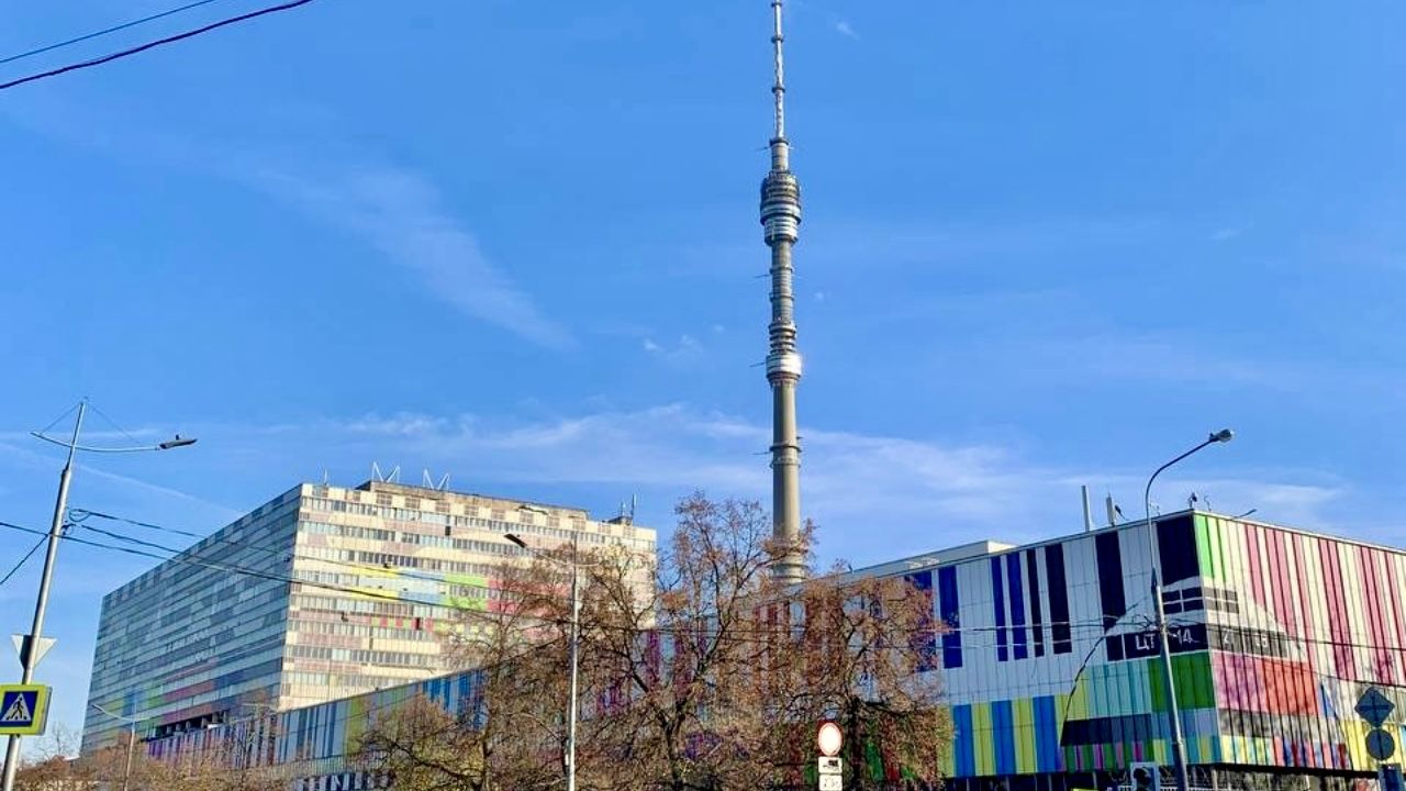 Останкинская телебашня: шпиль эпохи