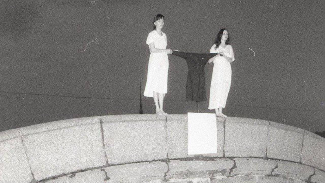 Лекция Александра Скидана «Огню на откуп» + поэтическая часть Варвары Недеогло