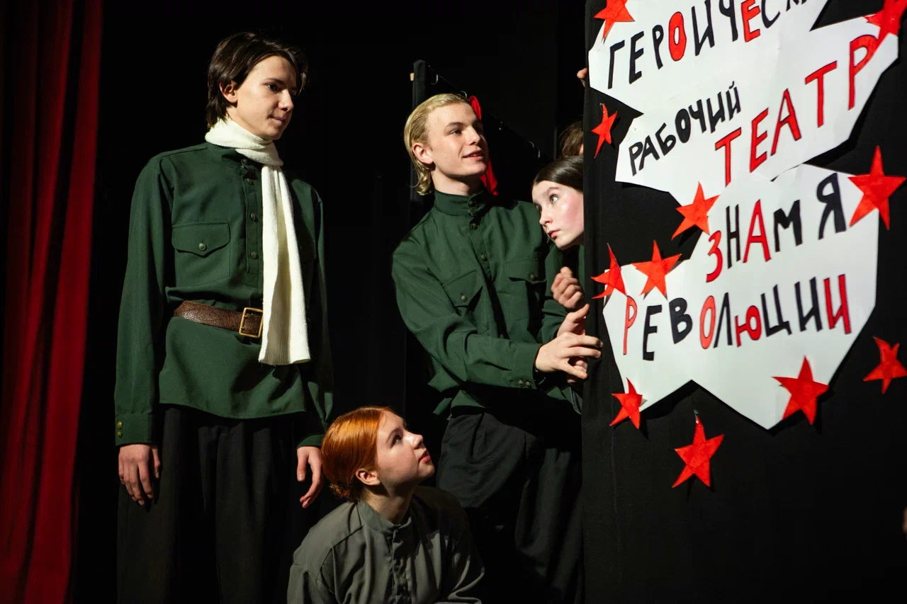 Спектакль "Повесть о трубаче"