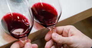 Культовый  WineBattlesClub возвращается! В четверг уже 3 БИТВА 4 СЕЗОНА - вина ИТАЛИИ и РОССИИ. 18+  
