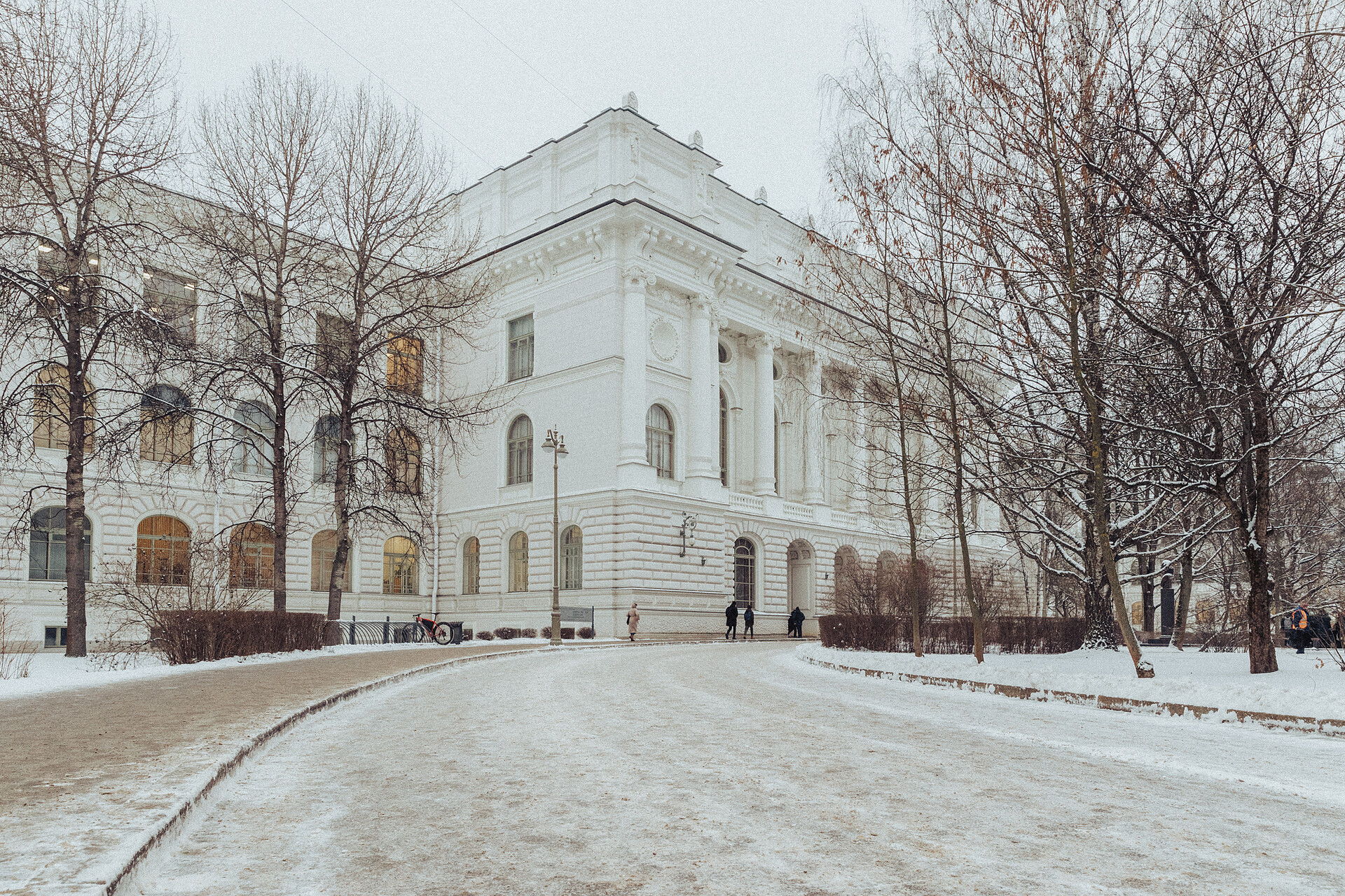 Открытый лекторий «За границами школьного курса физики». Раздел «Тепловые явления»