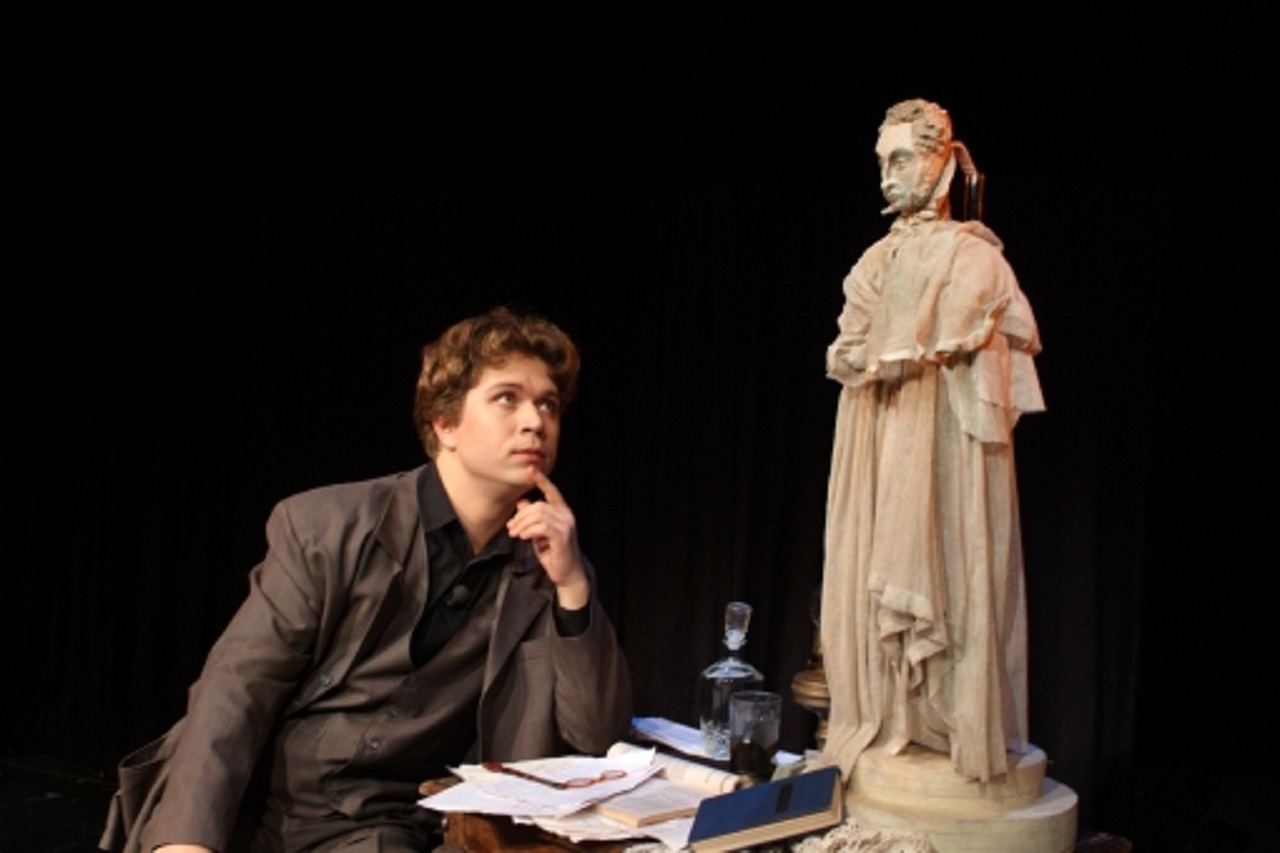 Меридиан. Киноклуб — Видеопоказ спектакля Андрея Денникова «Исповедь хулигана»