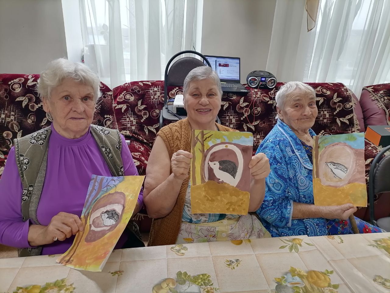 ОНЛАЙН мастер-класс по рисованию "Красочная гуашь"