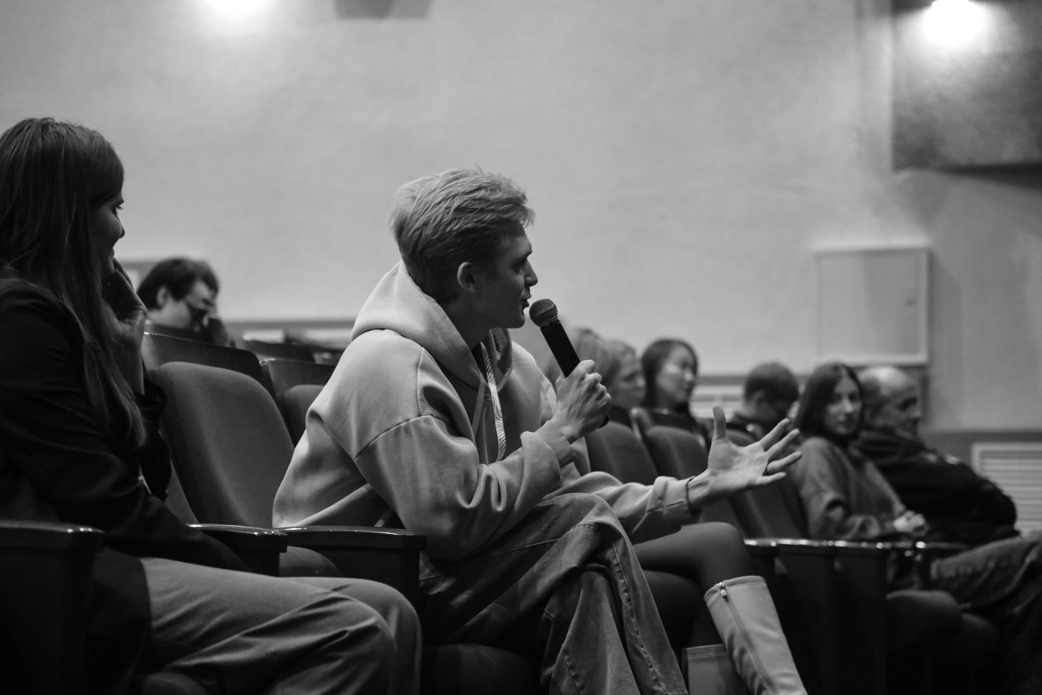 Лекция Константина Нафикова «Дистрибуция документального кино в России. Обзор онлайн-платформ» — SiberiaDOC