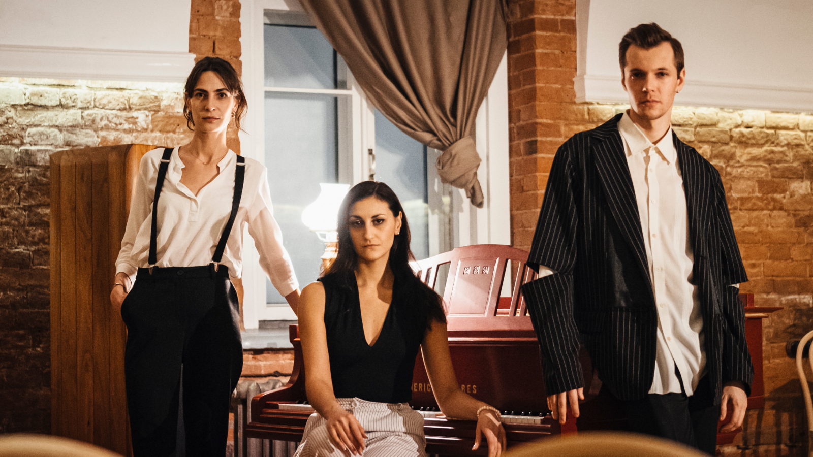 "Серебряный век". Музыкально-поэтическое шоу проекта "Мертвые поэты" (Dead Poets Band)