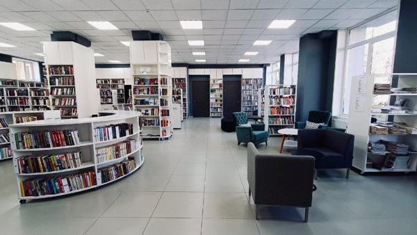 Пришла, – и тает все вокруг…