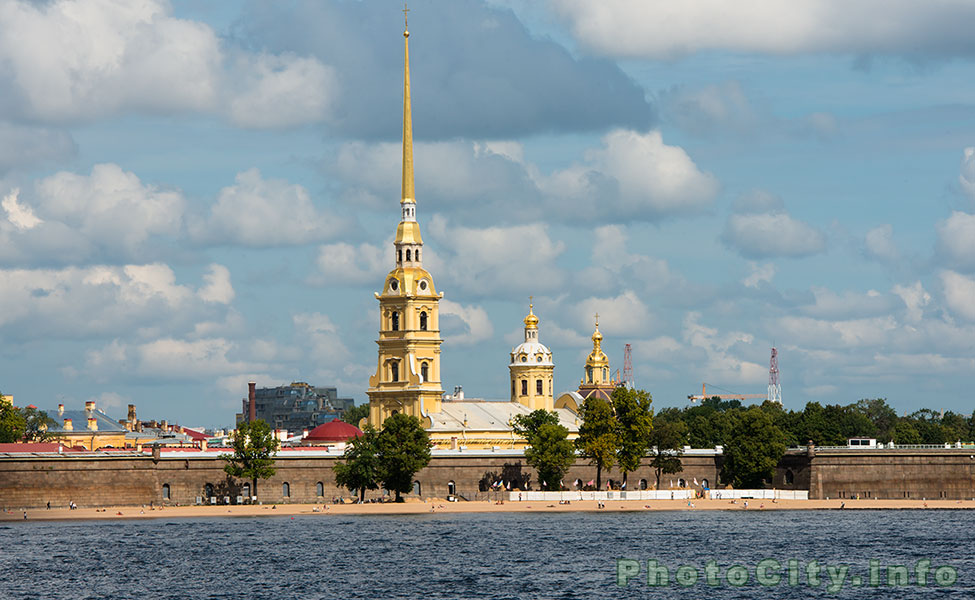 Петропавловская крепость в санкт петербурге фотографии