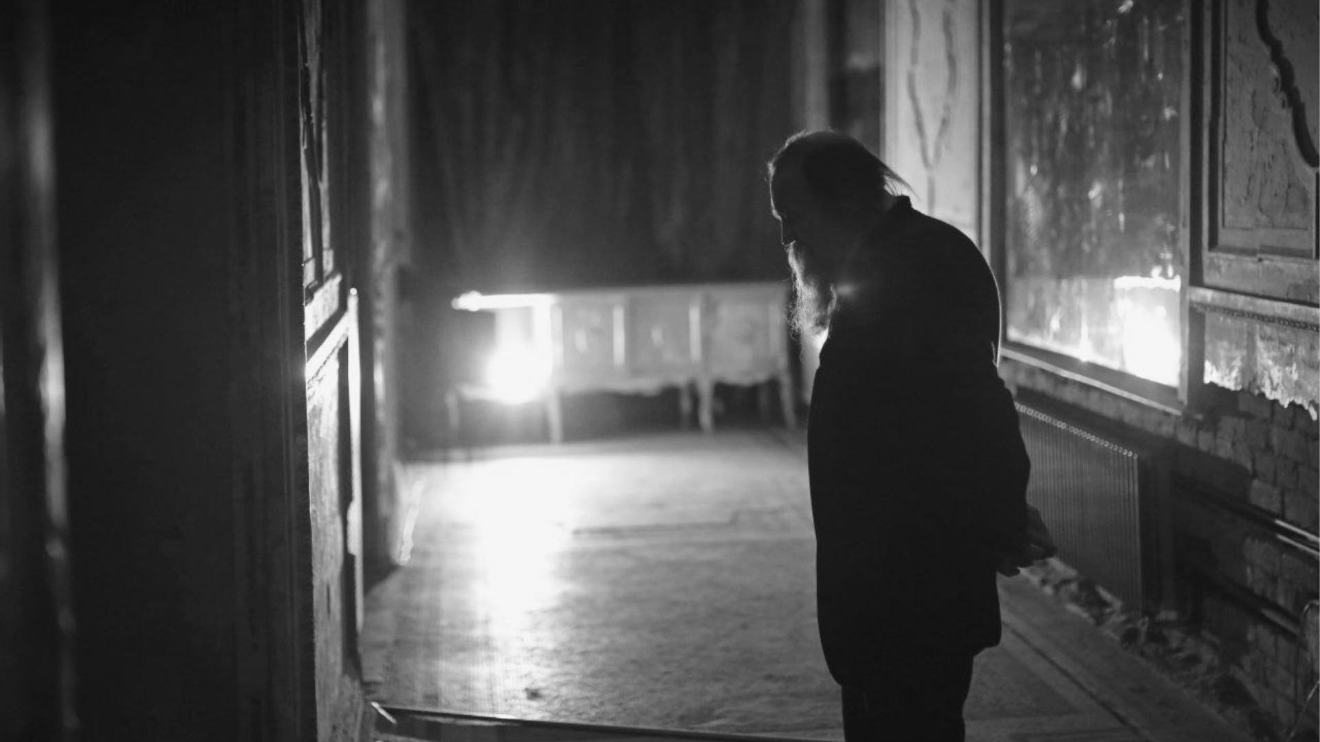 «Скучный спектакль»