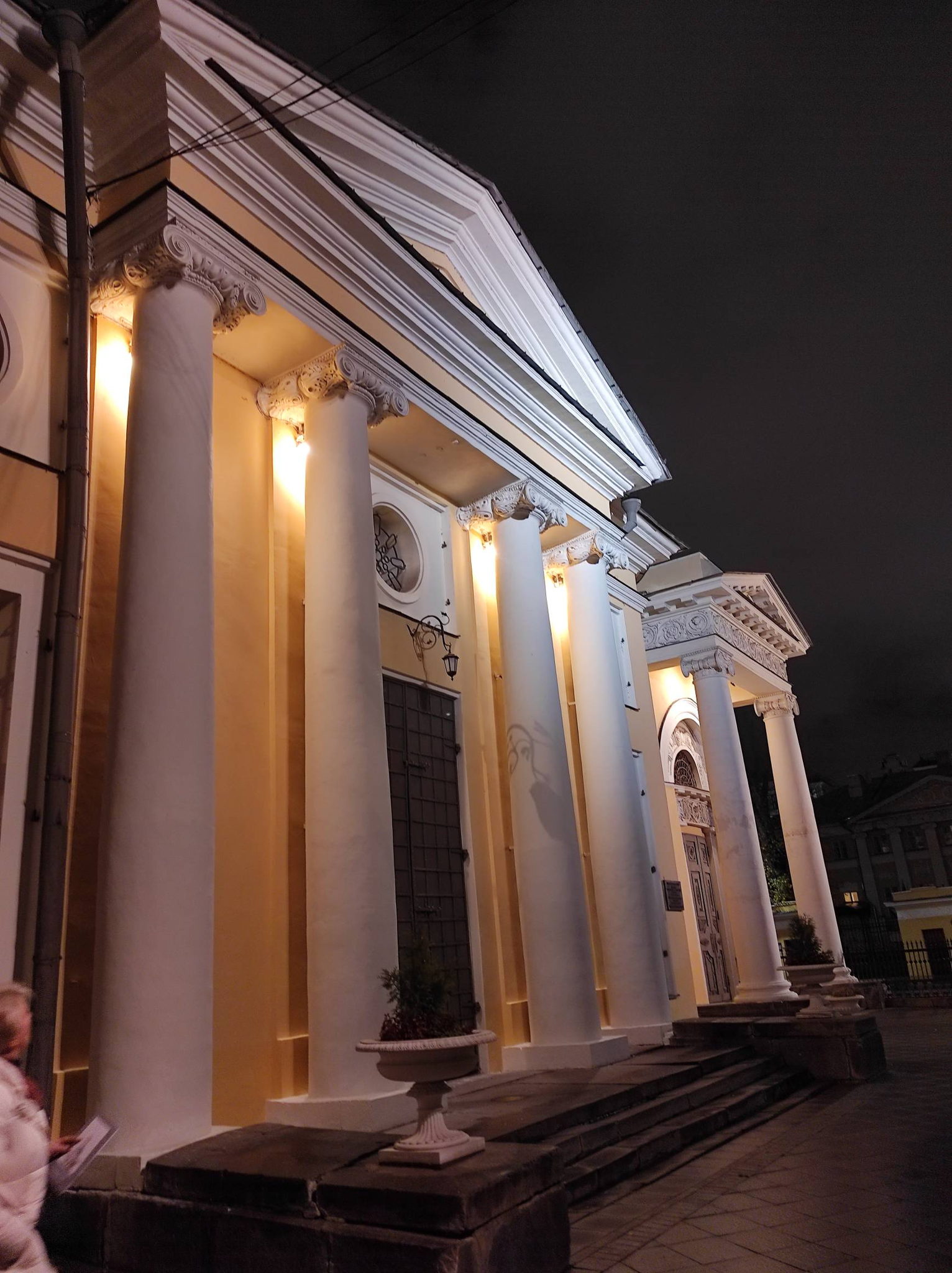 Экскурсия в Храм иконы Божией Матери "Всех скорбящих радость" на Б.Ордынке