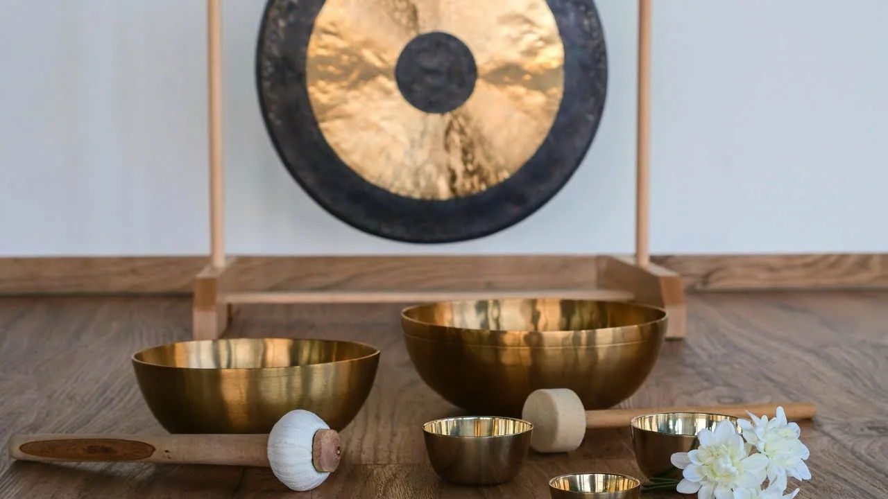 Гонг медитация с поющими тибетскими чашами