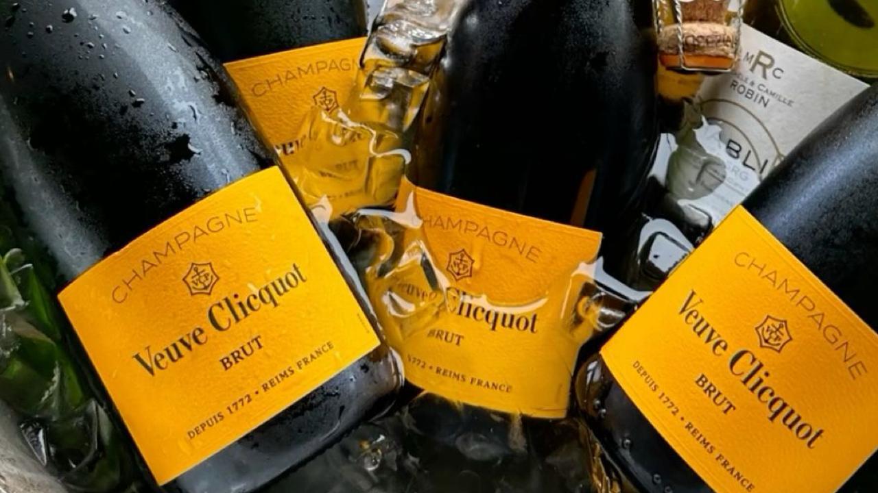 Бран с шампанским Veuve Clicquot