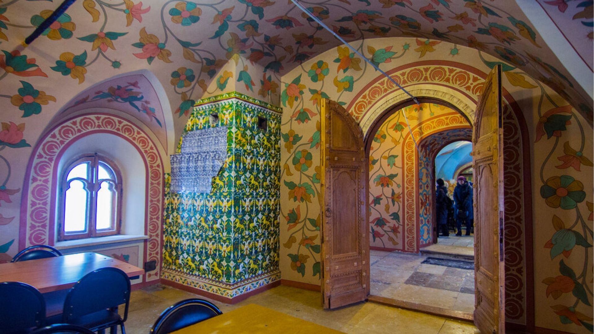 Экскурсия в палаты Печатного двора с подъемом на Китайгородскую стену и мастер-классом