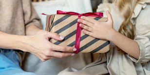 ДИСКУССИЯ на английском языке: Gifts