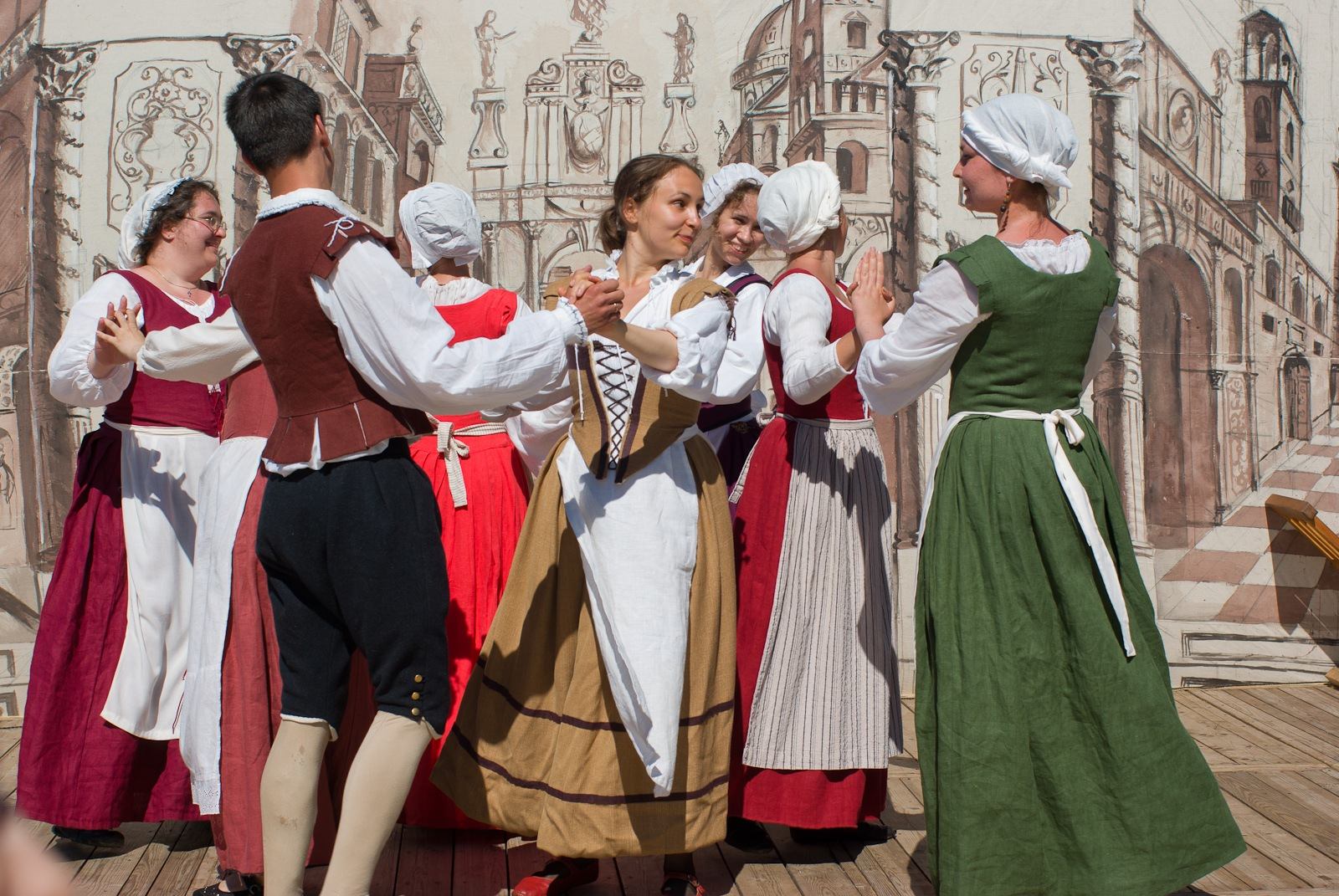 «Народные танцы 16-17 века»