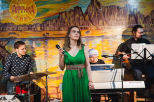 «Holiday Jazz» Xana Ran Band 
