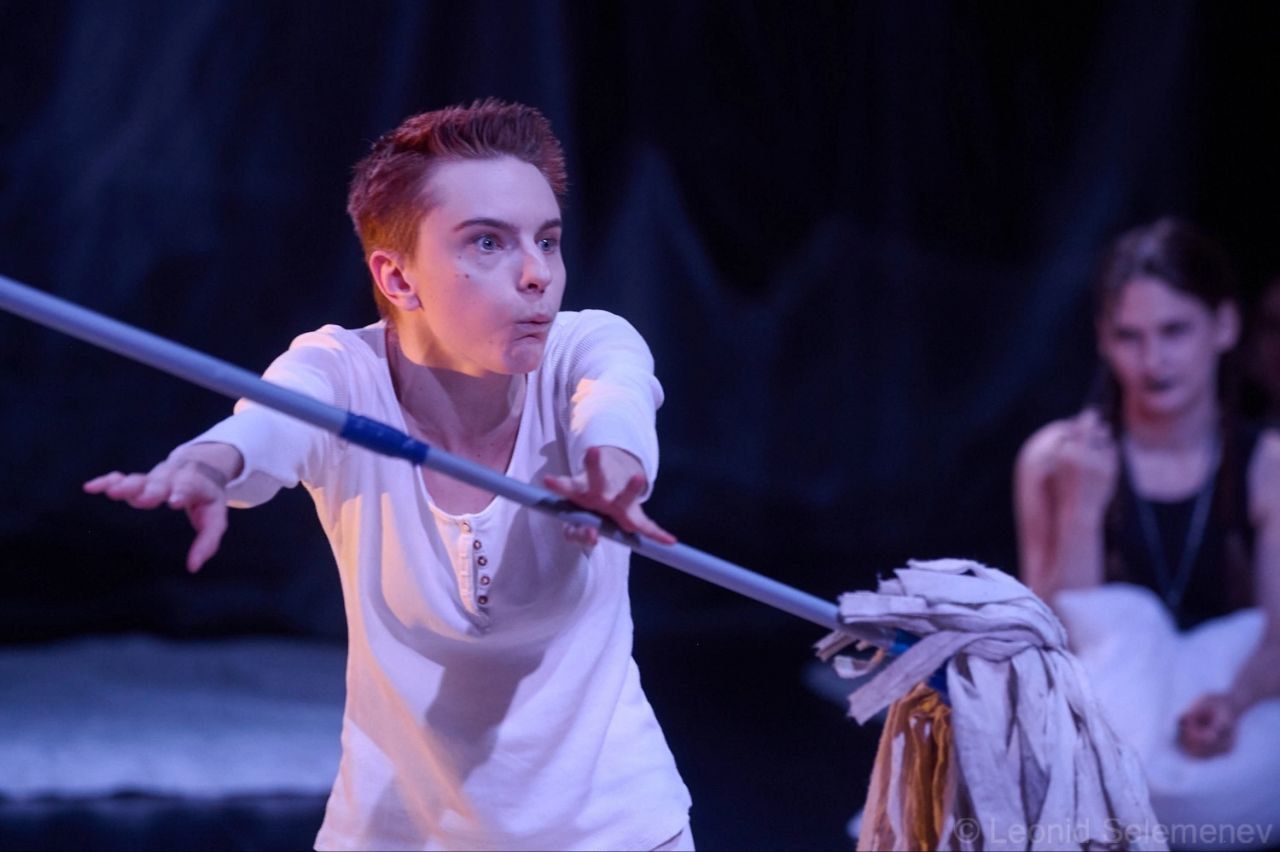 Спектакль "Как я была гадиной"