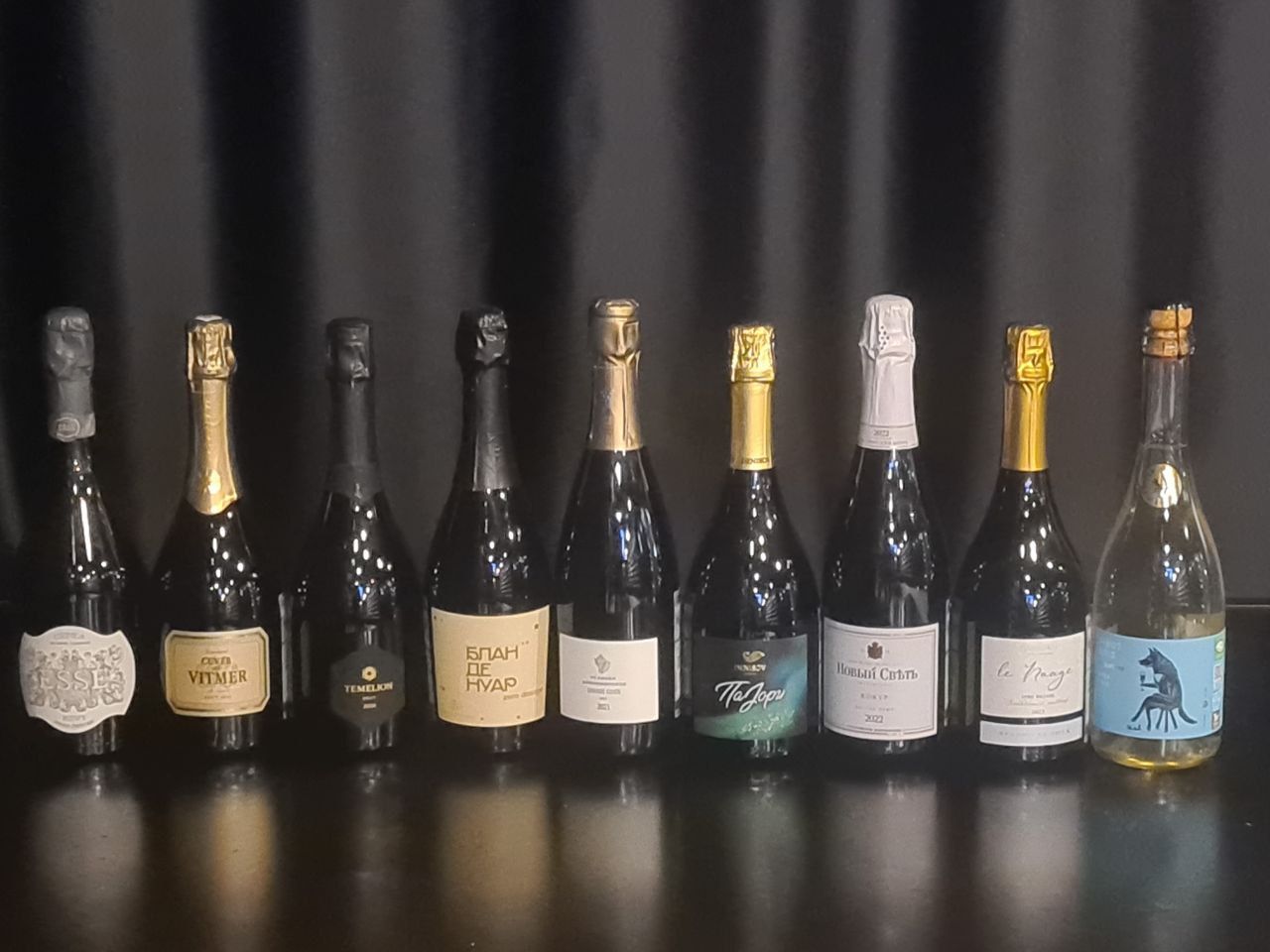 Ловим новогоднее настроение. Премиальные игристые России 2025. 18+