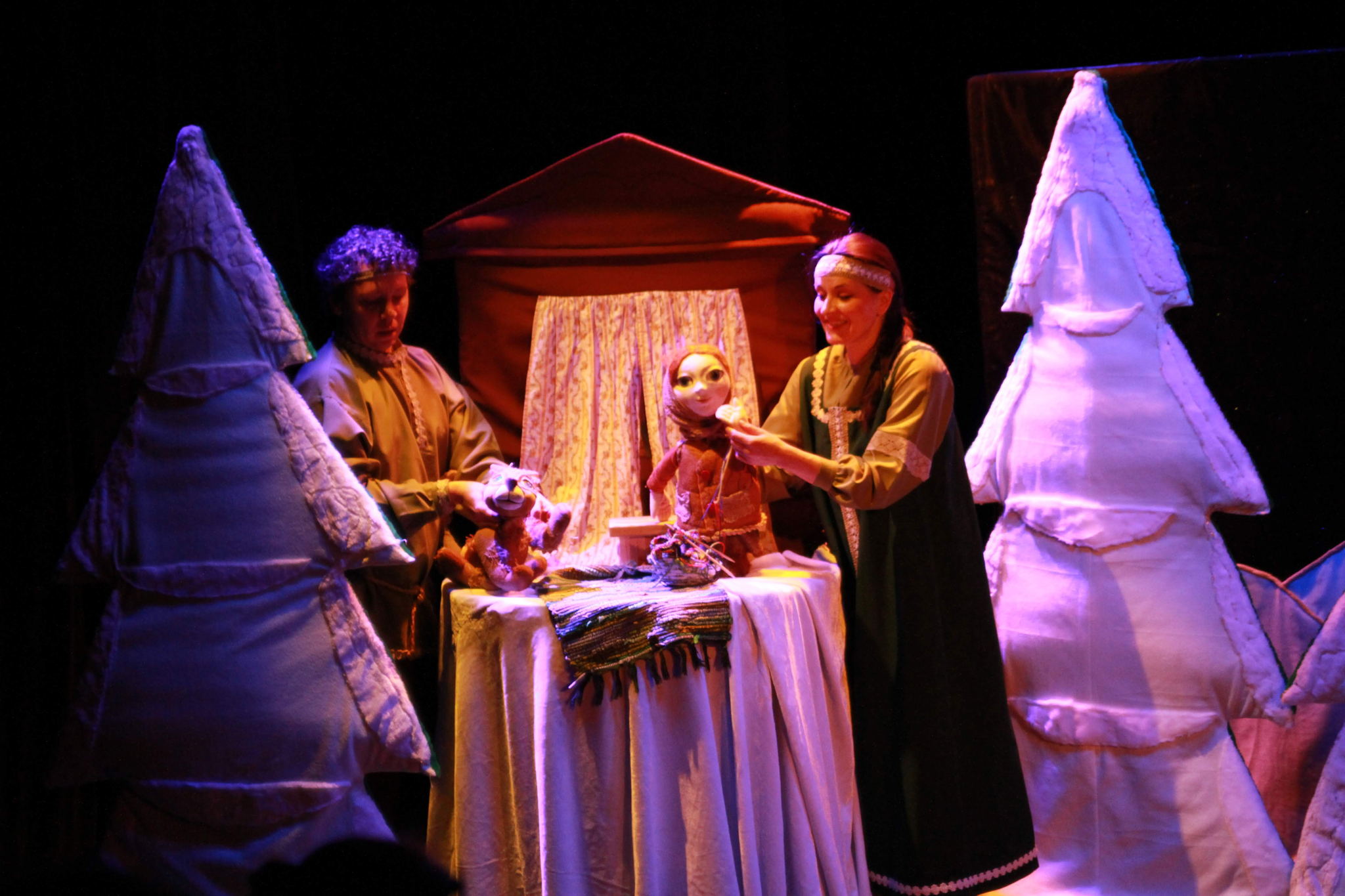 Спектакль "Серебряное копытце" по мотивам сказа Павла Бажова