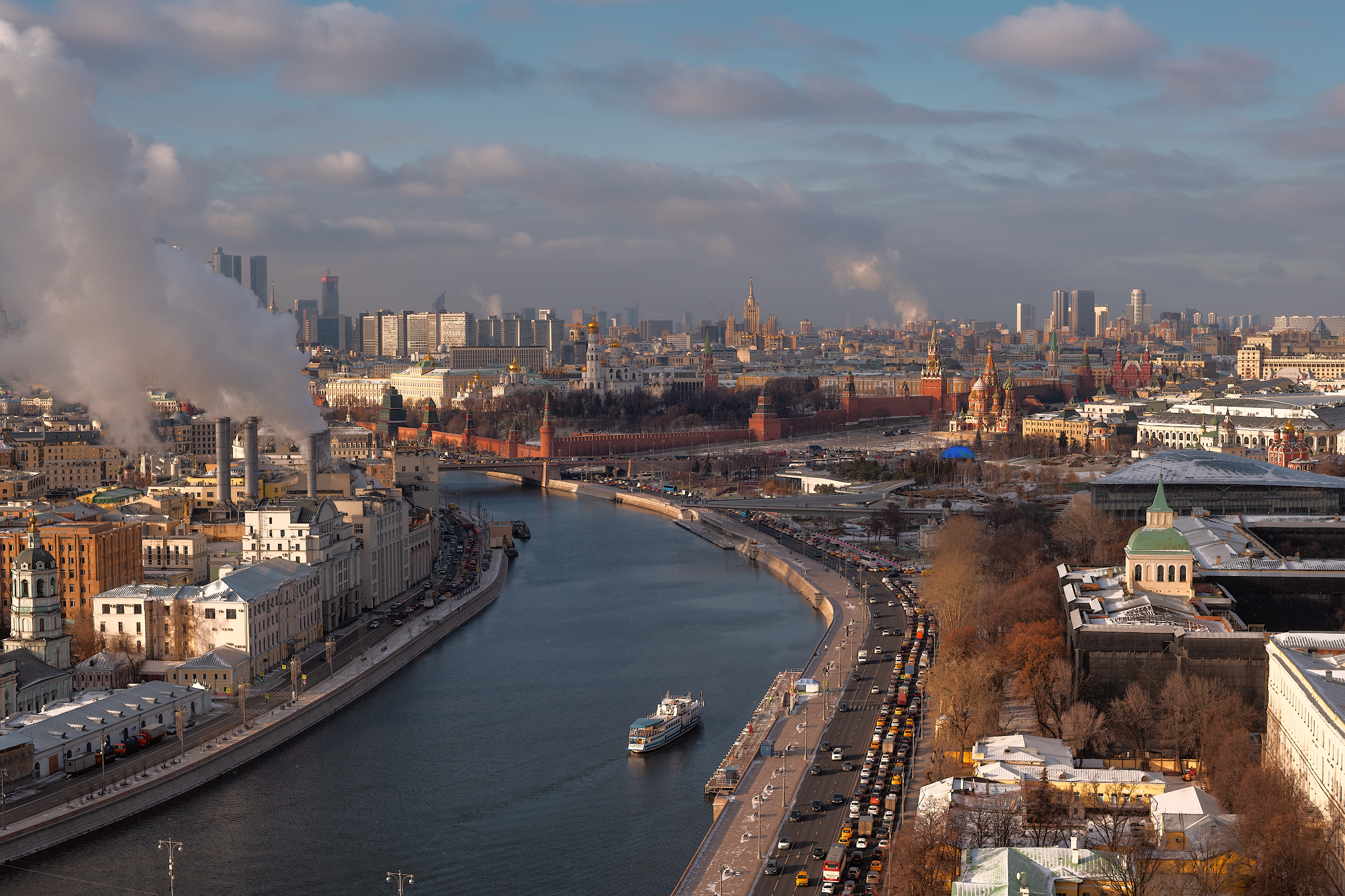 Великолепная семёрка. история сталинских высоток и особенности каждой. авторская лекция ивана мусинова в котельнической высотке