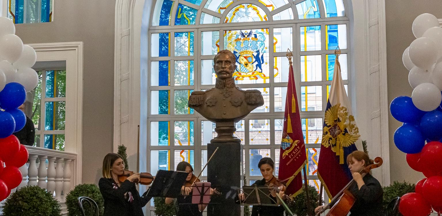 Экскурсия в Строгановке