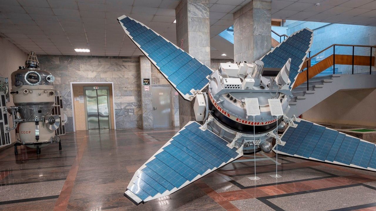 ЭКСПОНАТЫ МУЗЕЯ ИКИ РАН. Открытие выставки