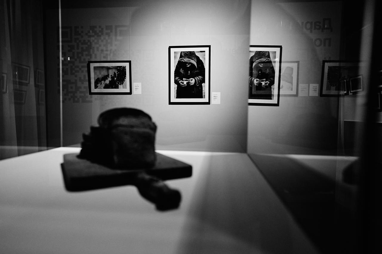 Финальная открытая лекция на выставке «Приют Человека — Путеводная нить» от Gorizont Films