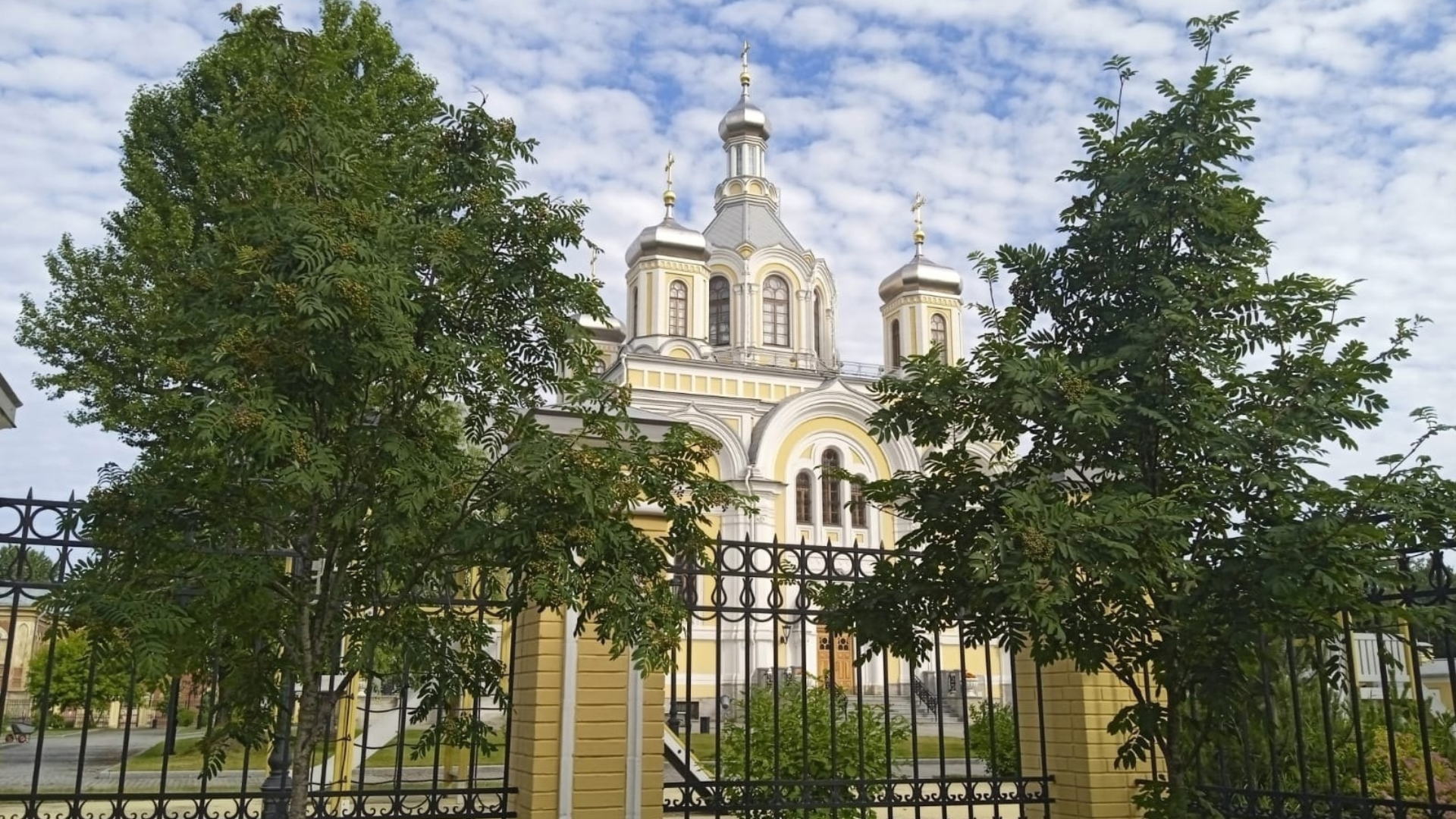 Бесплатная экскурсия «Архиерейская слобода»
