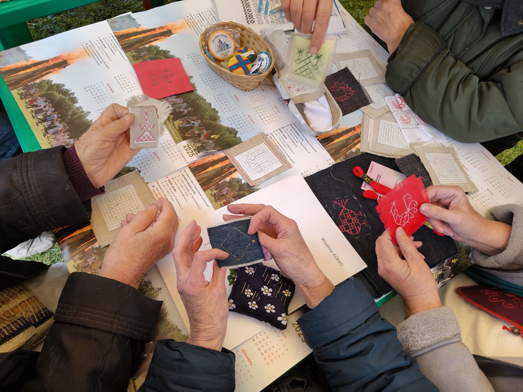 Мастер-класс по финно-угорской вышивке в стиле «роспись»