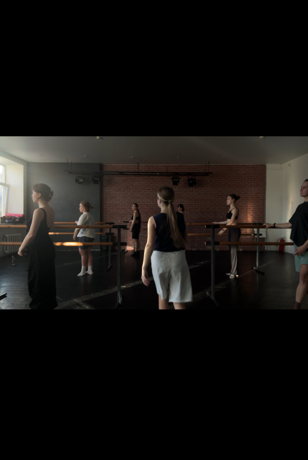 Contemporary Ballet Class