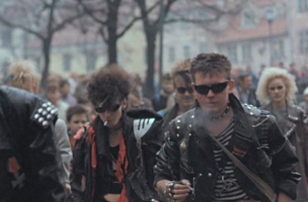 Показ фильма «Легко ли быть молодым?» (1986), реж. Юрис Подниекс  