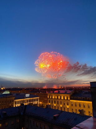 Вечеринка и салют на смотровой площадке, посвященный Дню ВМФ